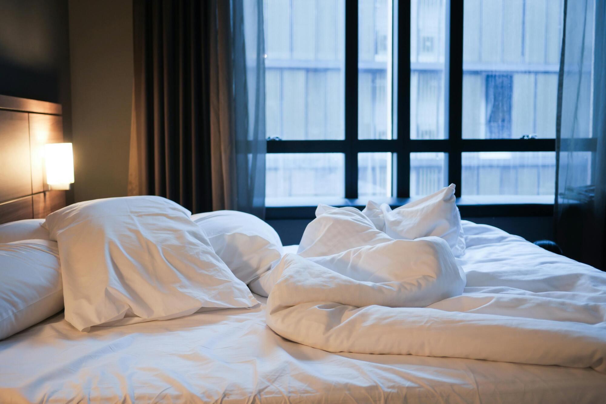 cama desordenada